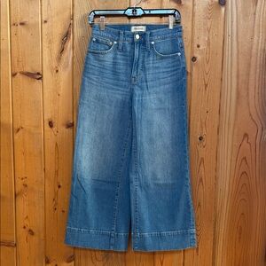 Madewell Women’s Classic Blue Wide Leg Crop Jeans